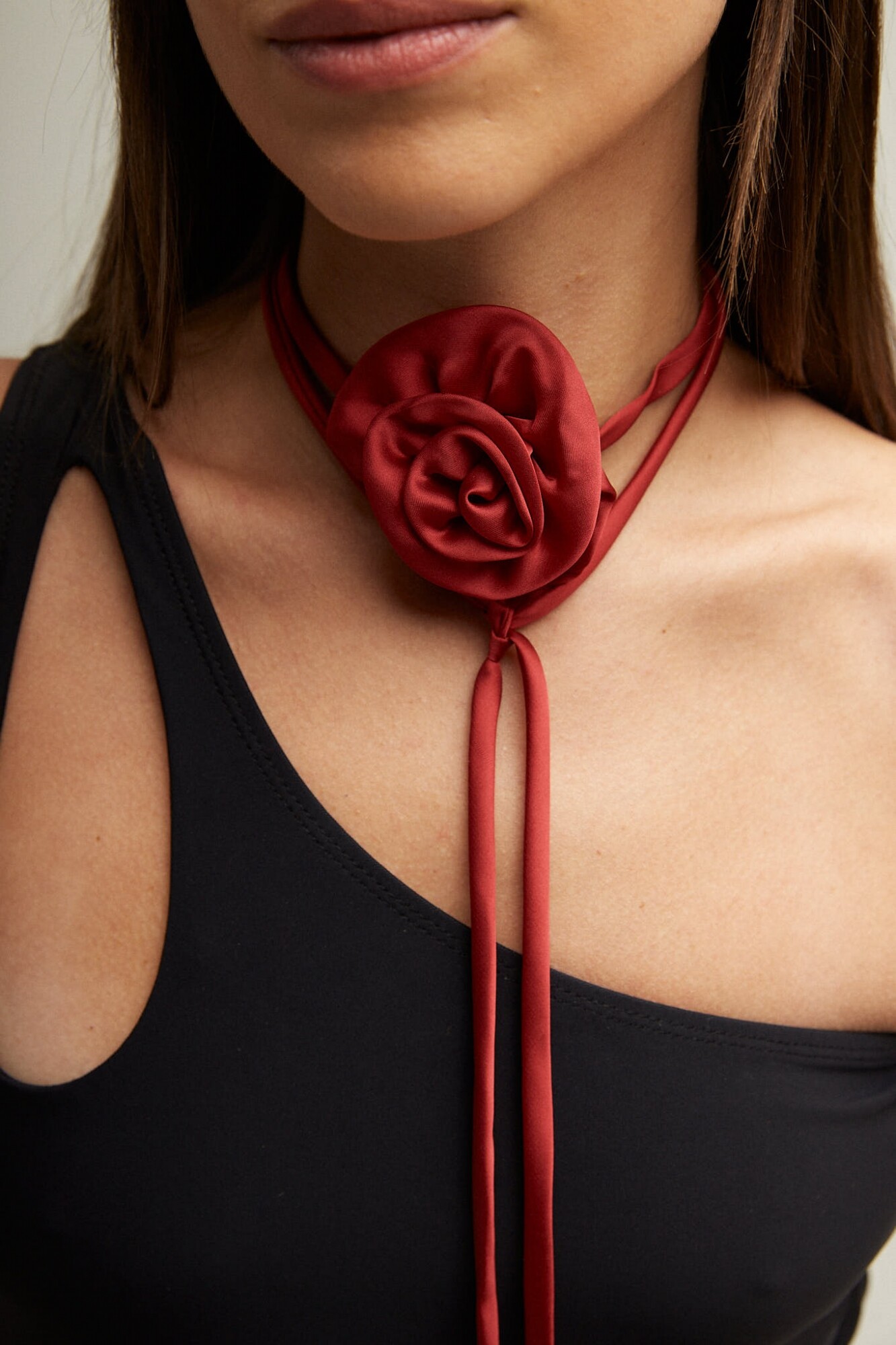 CHOKER FLEUR SATIN 