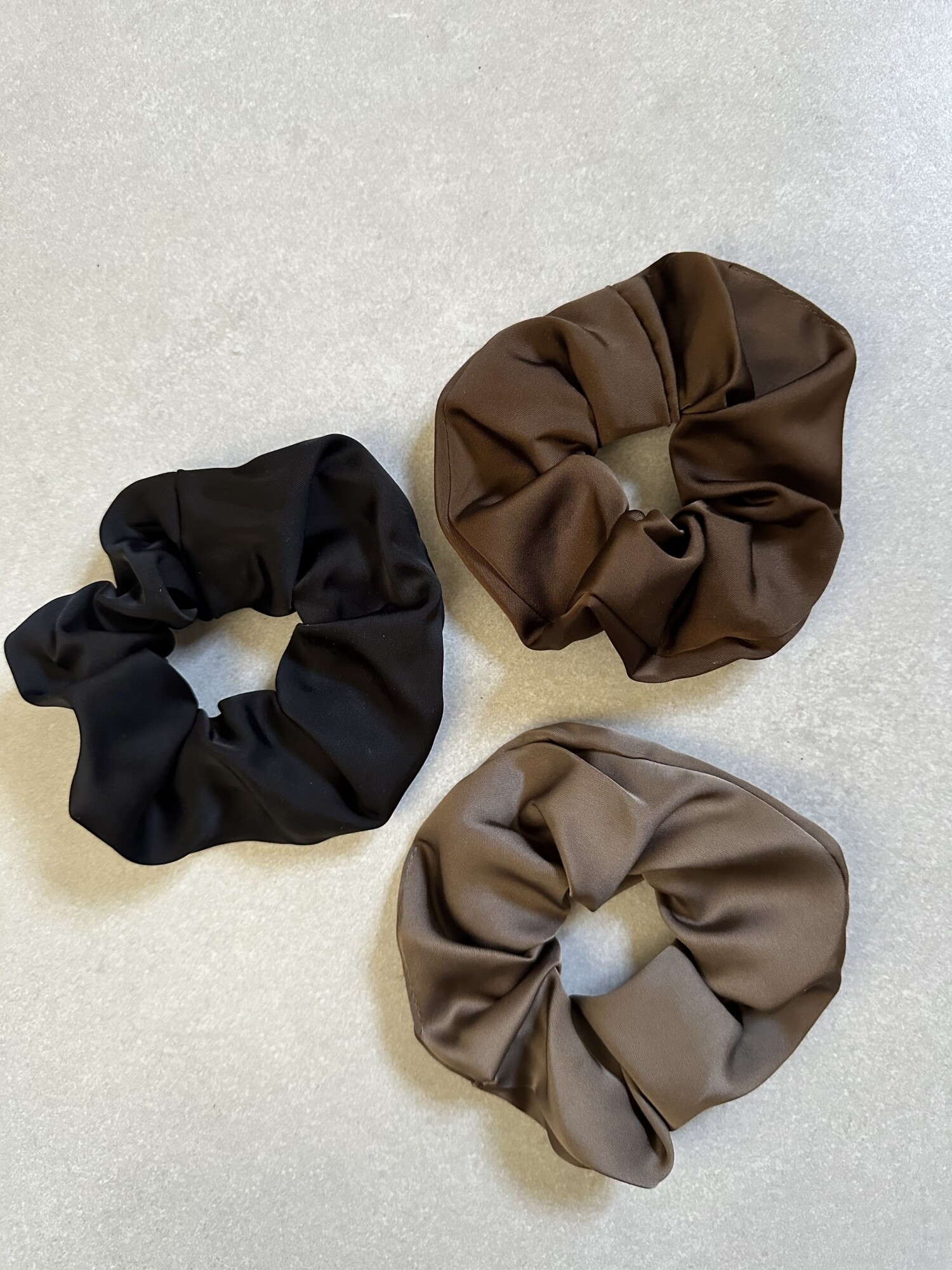 SCRUNCHIE SATIN 